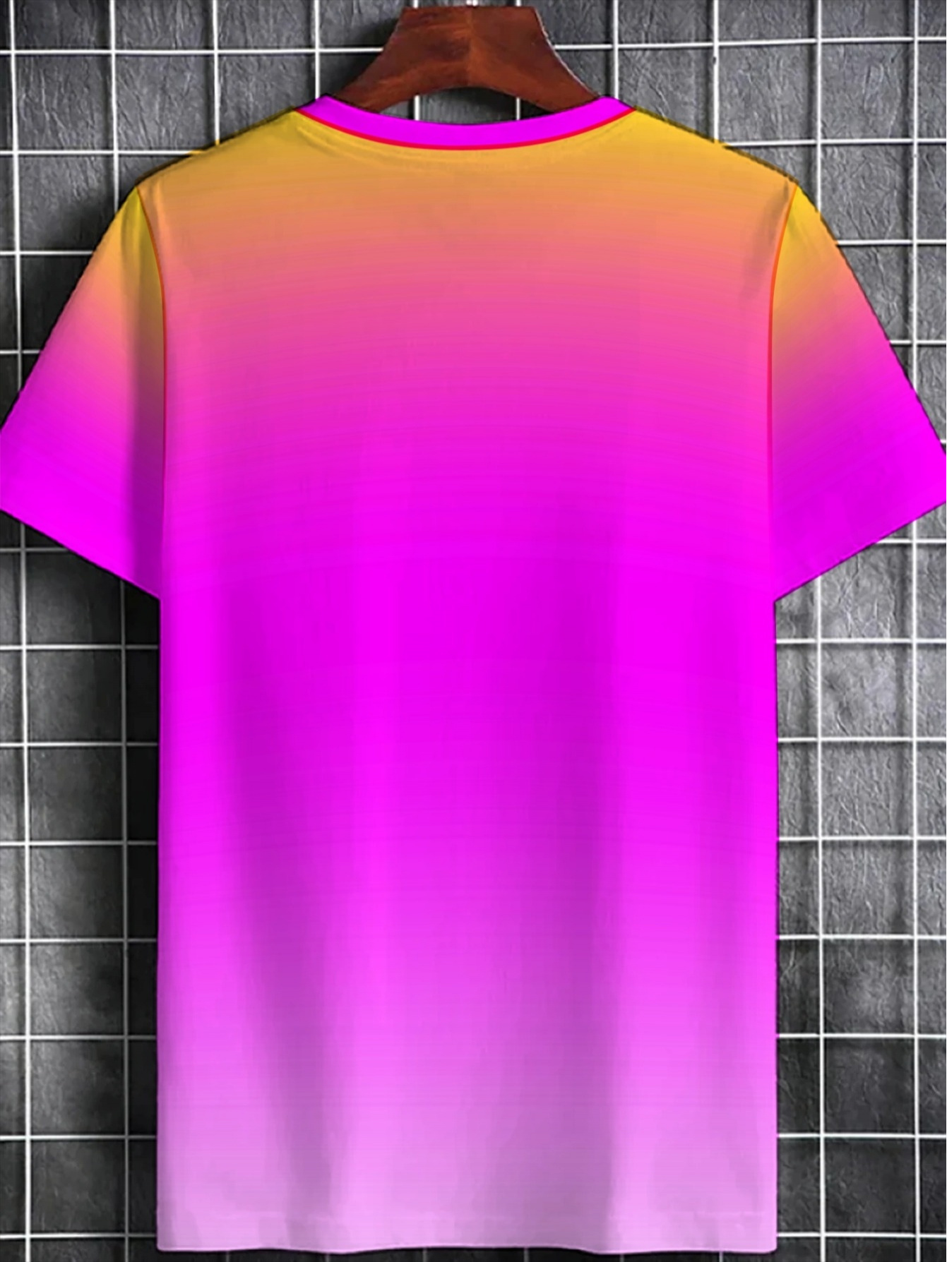 Pomarańczowo-magenta gradiento – T Shirt Dry Fit recenzja i cena