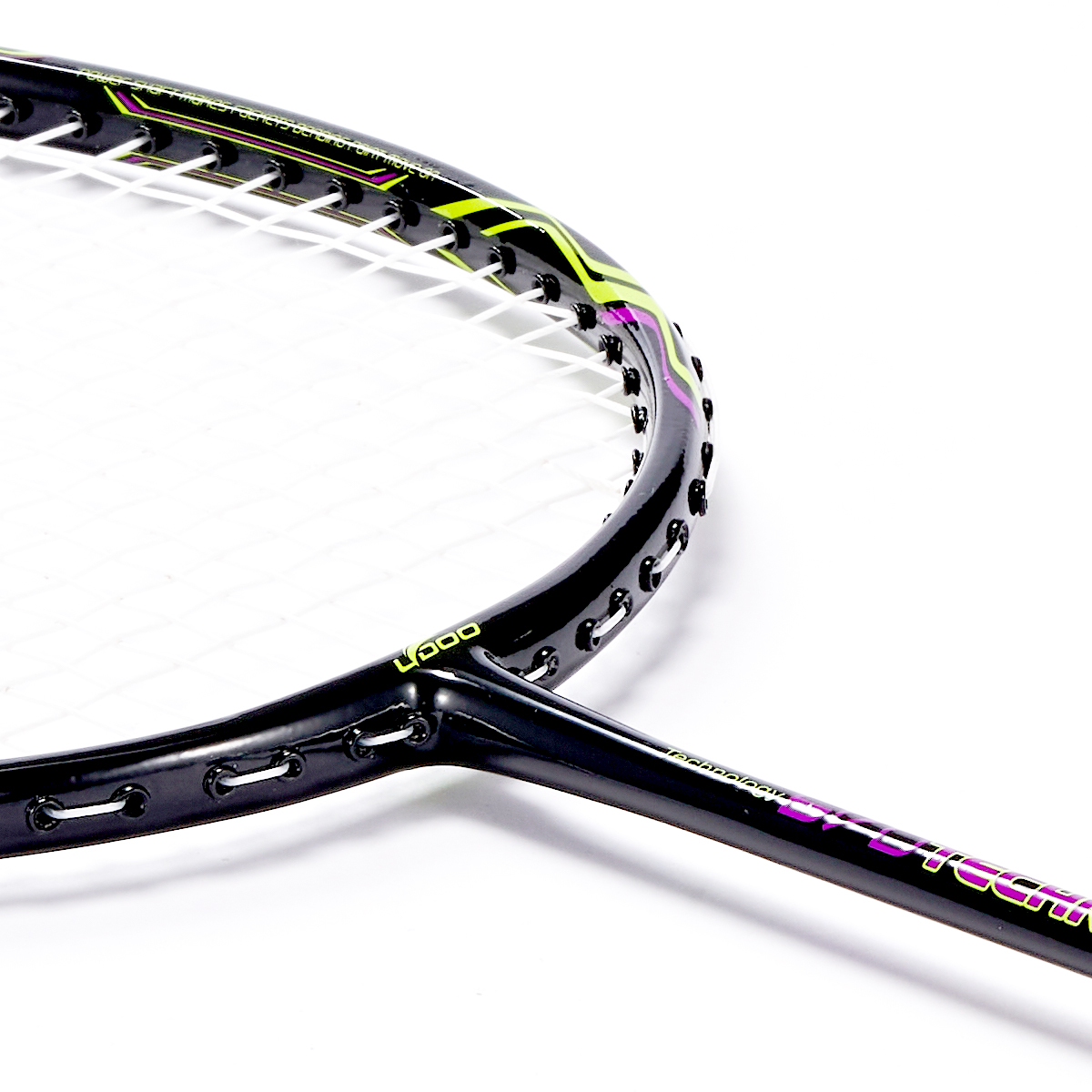 Rakieta do badmintona UC670 3U – Badminton Grip recenzja i cena